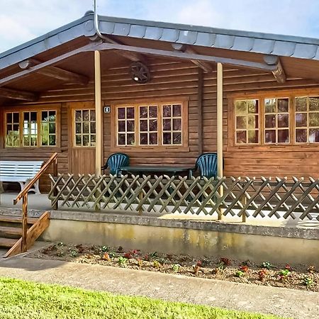Holiday Home Mamet Waldbillig Dış mekan fotoğraf